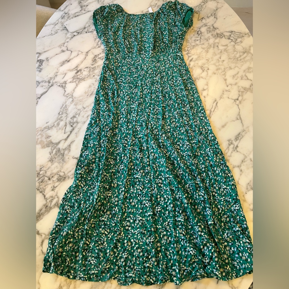 NWT MaRuched Scoopneck Midi Dress Green Floral Sz 10 bottom 8” shredded dress - Picture 8 of 13